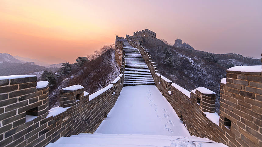 金山嶺長城雪后景色。 周杰攝