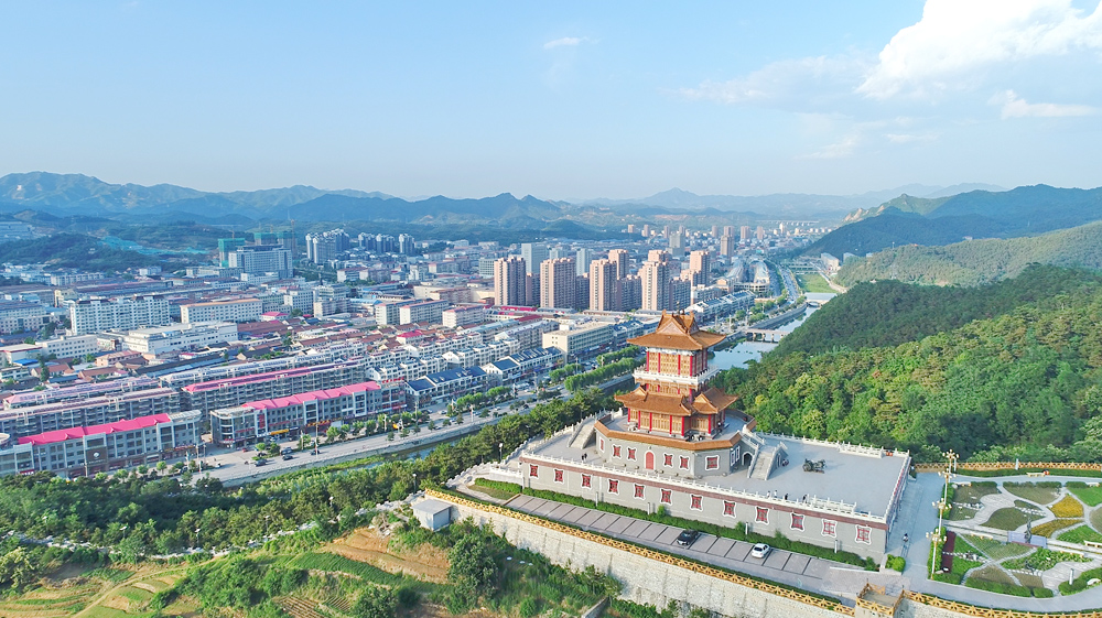 青龍縣城全景